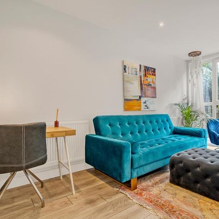 Homely 1Bed Apartment Vauxhall Londen Buitenkant foto