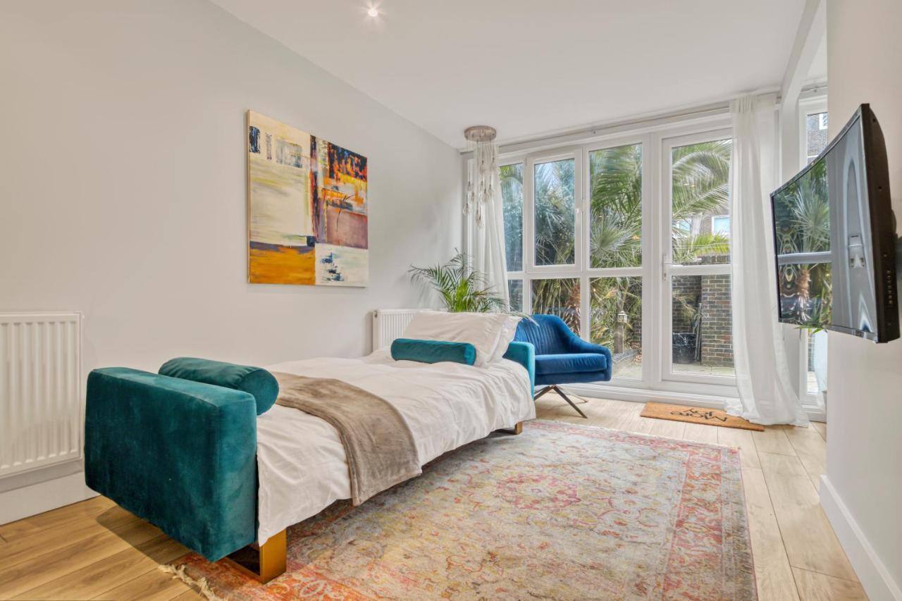 Homely 1Bed Apartment Vauxhall Londen Buitenkant foto