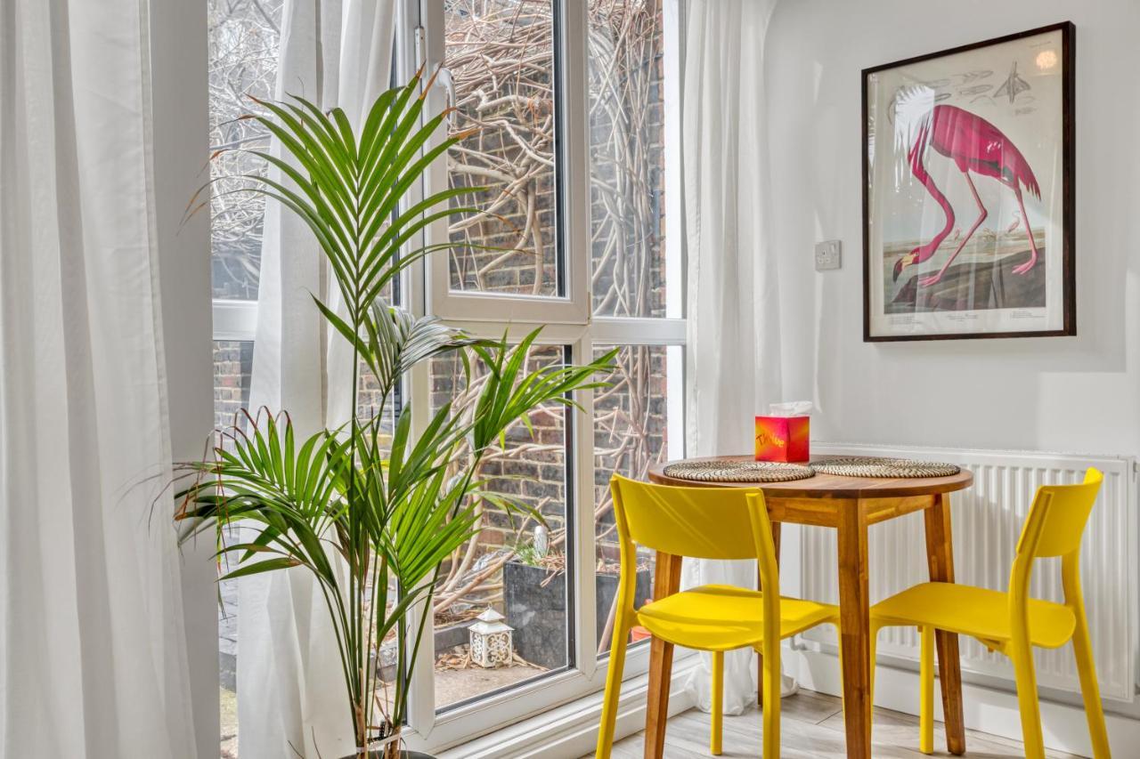 Homely 1Bed Apartment Vauxhall Londen Buitenkant foto
